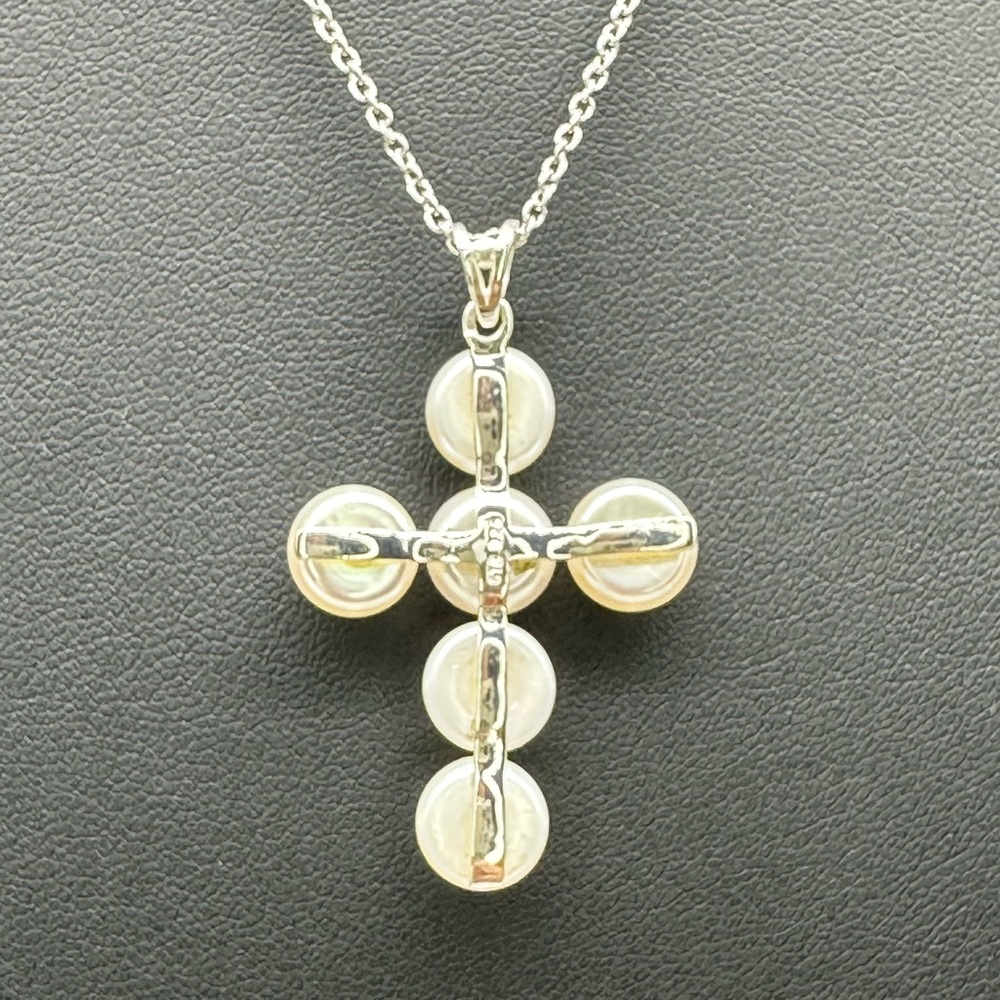 Natural Freshwater 8mm Pearl Pendant on Sterling Silver with 20" Chain - Picture 5 of 9